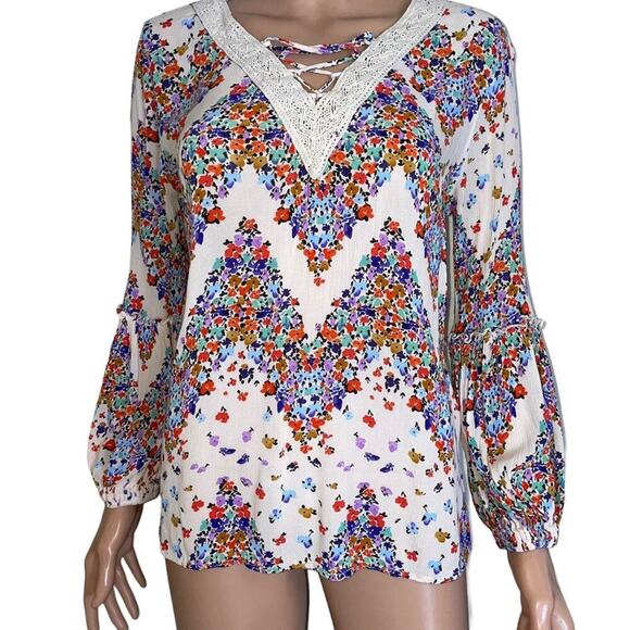 Democracy blouse top floral print boho bubble sleeve Lace V-neck SZ SM Aztec - Picture 2 of 10